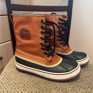 Womens Waterproof Boots - Black and Brown